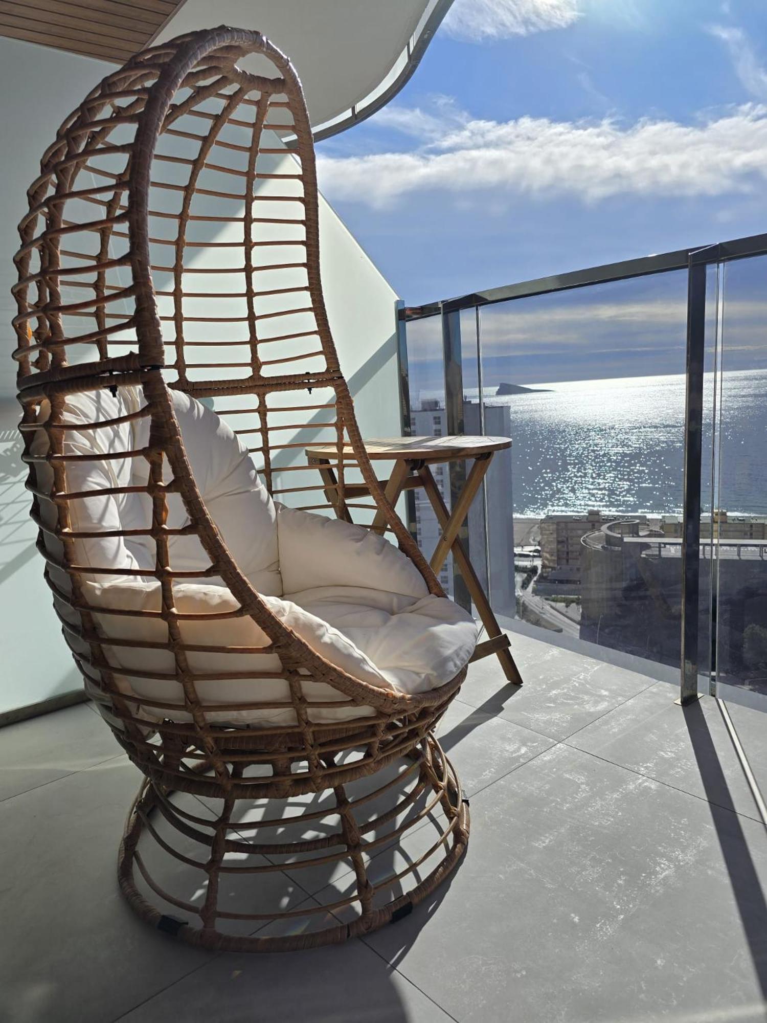 Sunset Waves Vistas Al Mar Apartamento Benidorm Exterior foto
